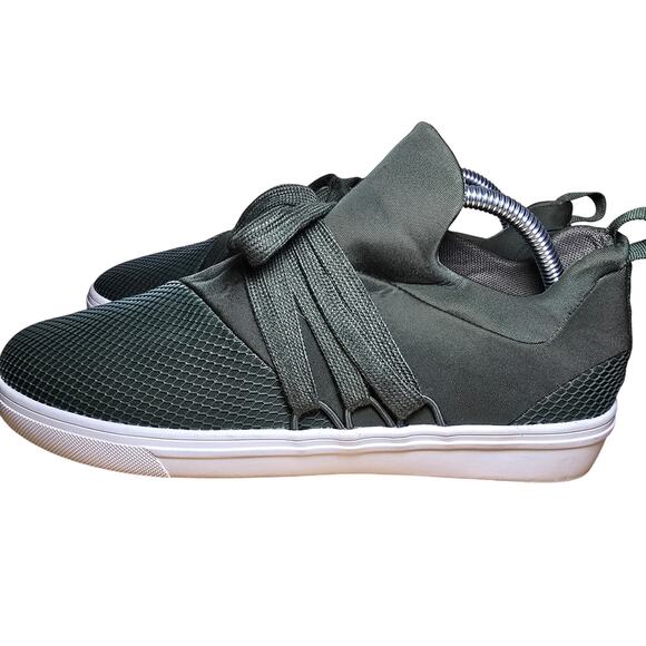 Steve Madden Womens Lancer Olive Green Sneakers Excellent Condition Size 10 - Picture 1 of 7